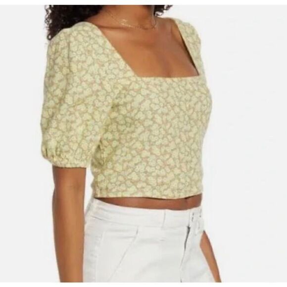 bp Tops - BP Allison Floral Puff Sleeve Crop Top Size Small